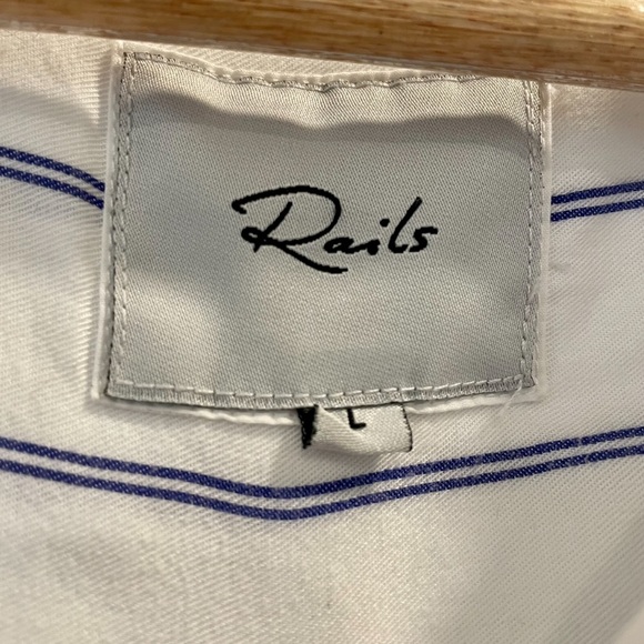 Rails button down. - Picture 4 of 4
